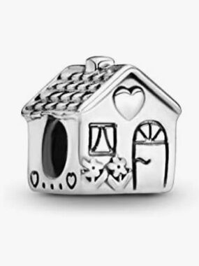 Pandora sterling silver “HOME SWEET HOME” charm
925 Stamped